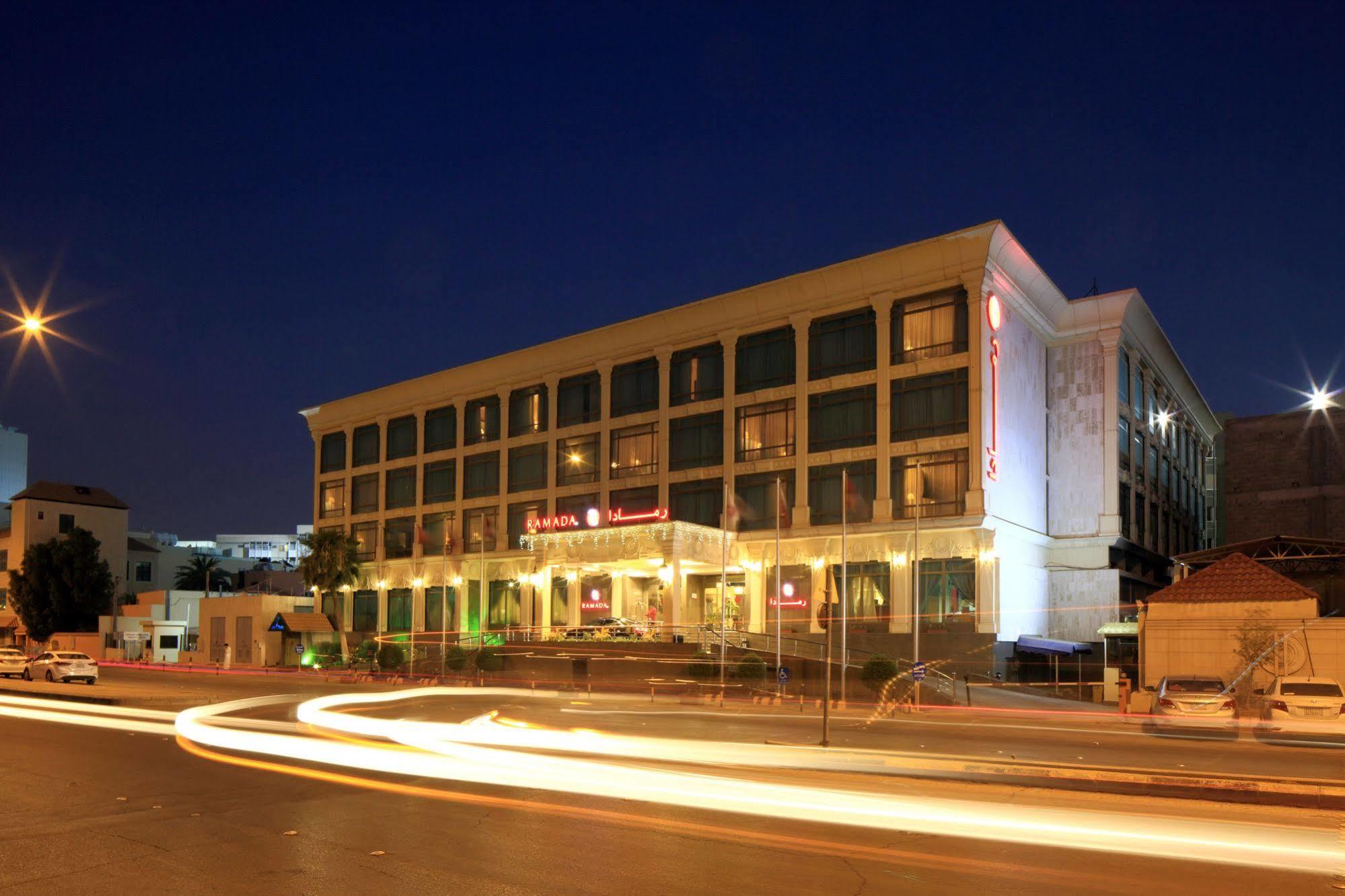 Ramada Riyadh Hotel Exteriör bild