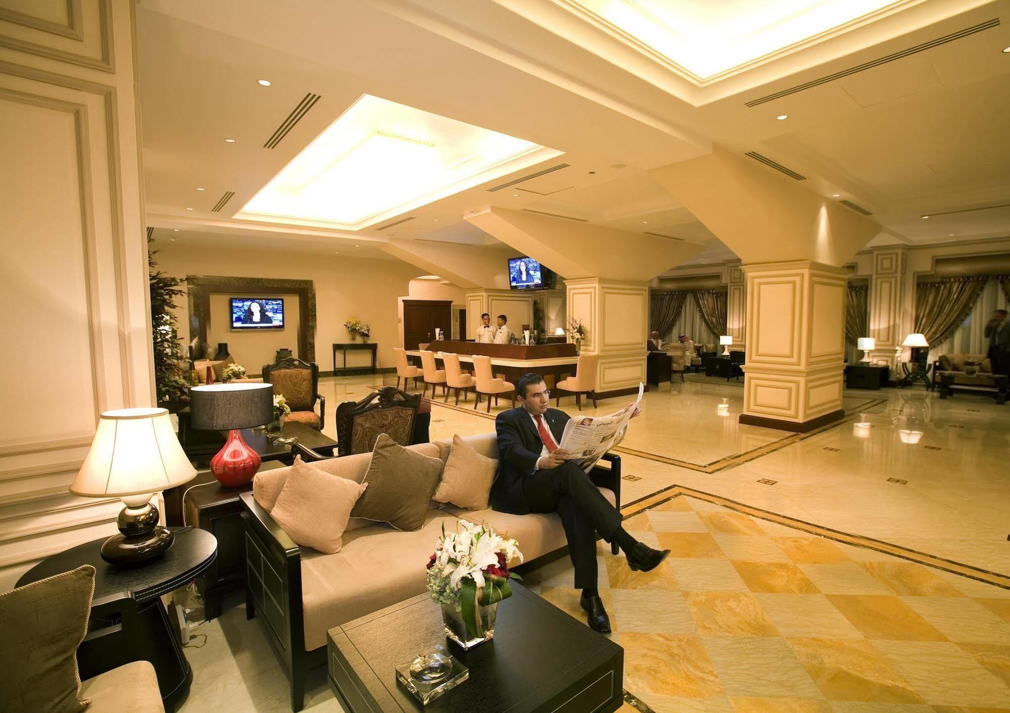 Ramada Riyadh Hotel Inreriör bild